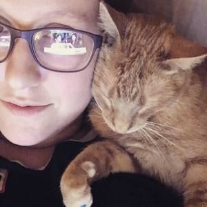 Meet your Posher, Hannah